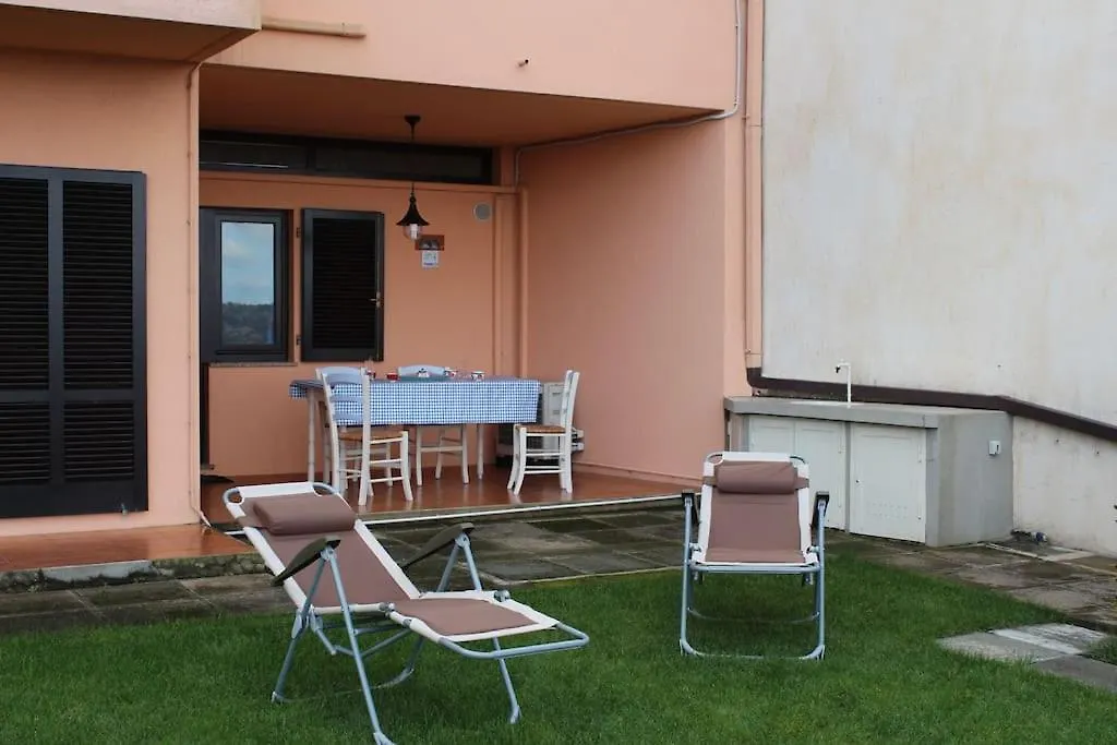 Da Eli Villa Palau 0*,  Italy